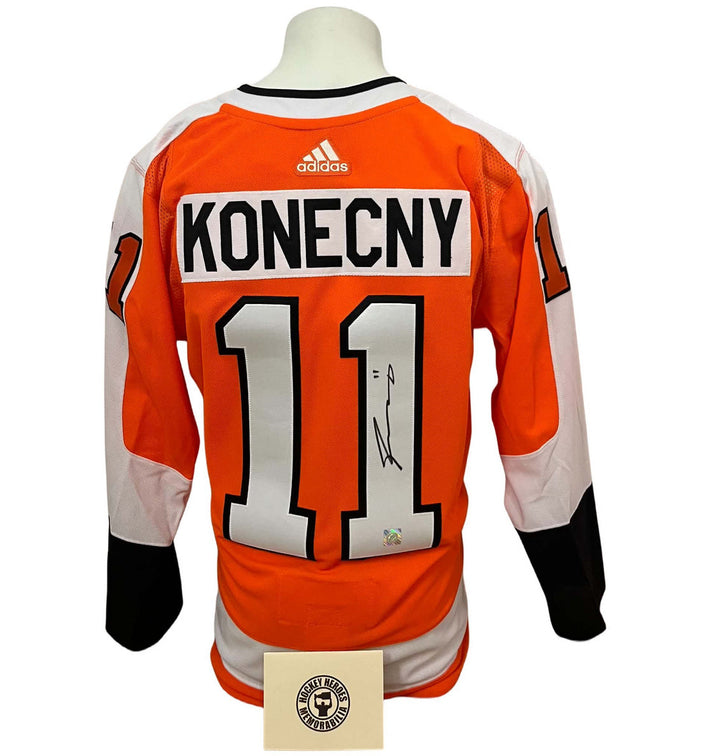 Chandail officiel Adidas signé - Travis Konecny orange HOH coa