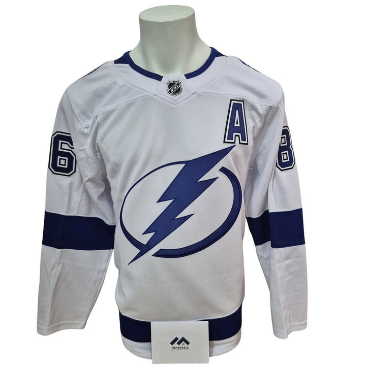 Chandail officiel Fanatics Premium signé - Nikita Kucherov extérieur Memorable coa